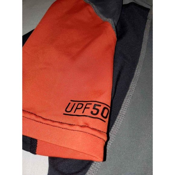 Dakine Mens Small Short Sleeve Swim Surf  Shirt UPF 50+ Sun Protection Logos SfP - Picture 2 of 10